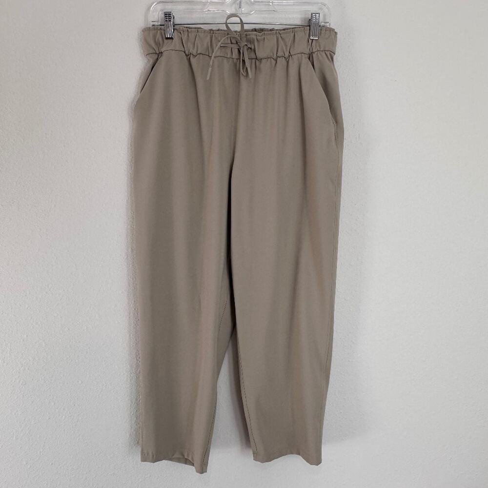 Lululemon Stretch High-Rise Cropped Pant 23" Inseam, Trench, Size 8 - Picture 2 of 10